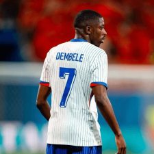 Dembele übernimmt das Trikot mit der Nummer 7, das Griezmann hinterlassen hat