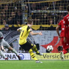 Dortmund führte die Tabelle in 10 Runden mit ungeschlagenem Rekord an, unglaublich!