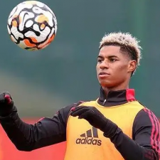 Marcus Rashford kehrt voller Blut zurück!
