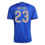 Günstige Fußballtrikots Italien Bastoni 23 Heimtrikot FIFA WM 2026 Kurzarm