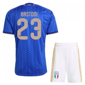 Günstige Fußballtrikots Italien Bastoni 23 Kinder Heimtrikot FIFA WM 2026 Kurzarm