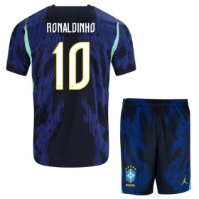 Günstige Fußballtrikots Brasilien Ronaldinho 10 Kinder Auswärtstrikot FIFA WM 2026 Kurzarm