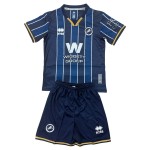 Günstige Fußballtrikots Millwall Kinder Heimtrikot 2026-27 Kurzarm Günstige Fußballtrikots Millwall Kinder Heimtrikot 2026-27 Kurzarm